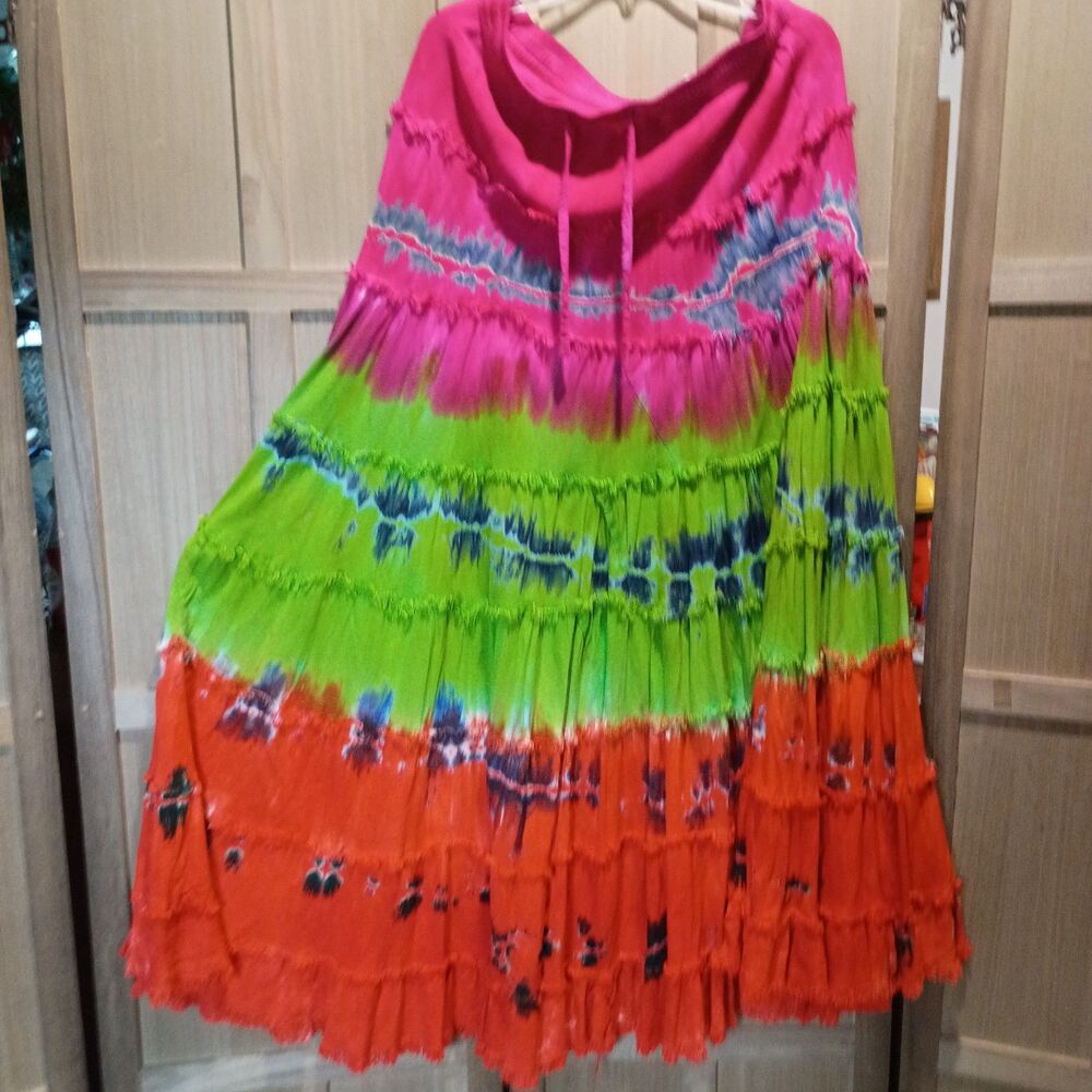 Just cruising tie dye long skirt